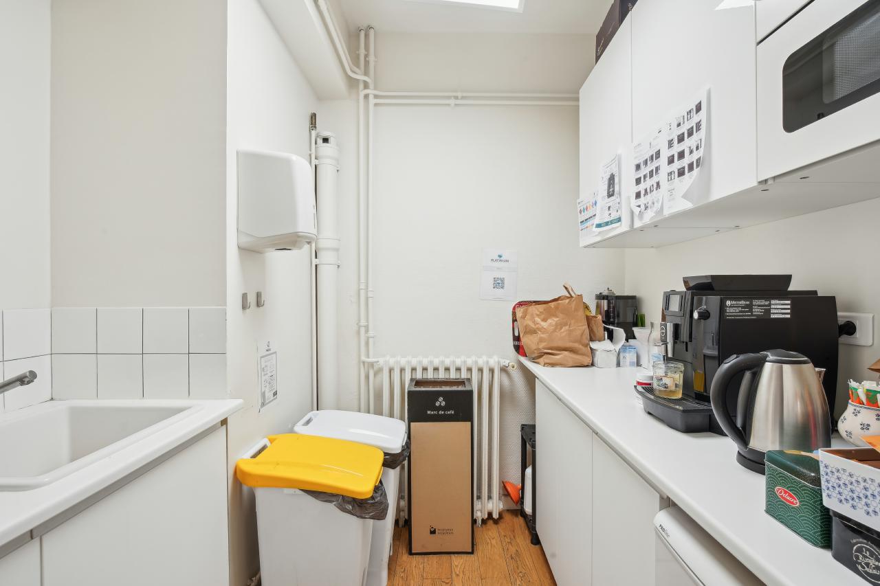 Bureau Paris 96m² Location bureau Paris OLBUR2421979 8